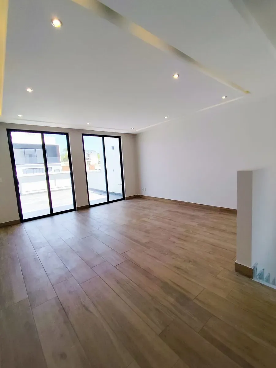 HERMOSO DEPARTAMENTO CON TERRAZA EN TECAMACHALCO